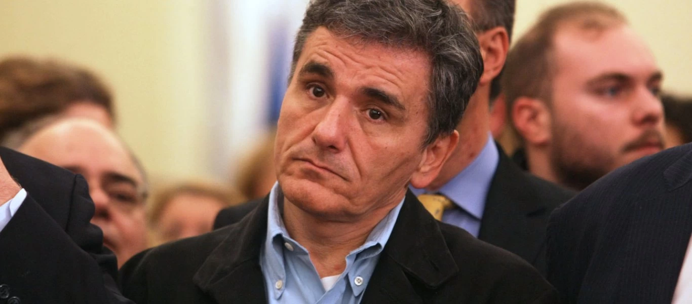 «Πυρά» Ε. Τσακαλώτου σε Χ. Σταϊκούρα: «Δεν ντρέπεστε λίγο - Πότε θα γίνει ένας σοβαρός διάλογος;»